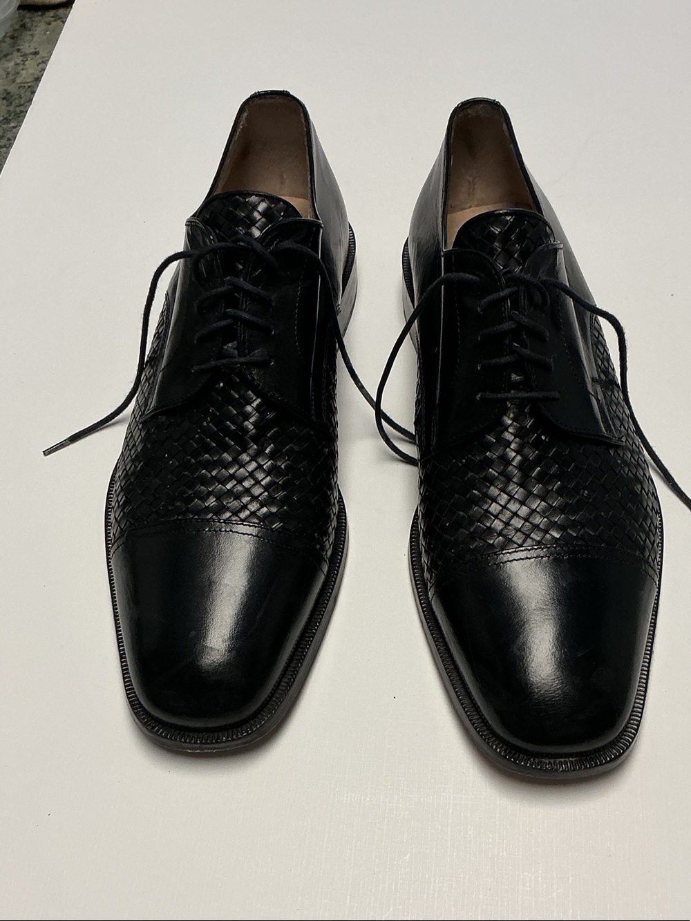 Men's Black Woven Leather Derby Lace-Up Shoes